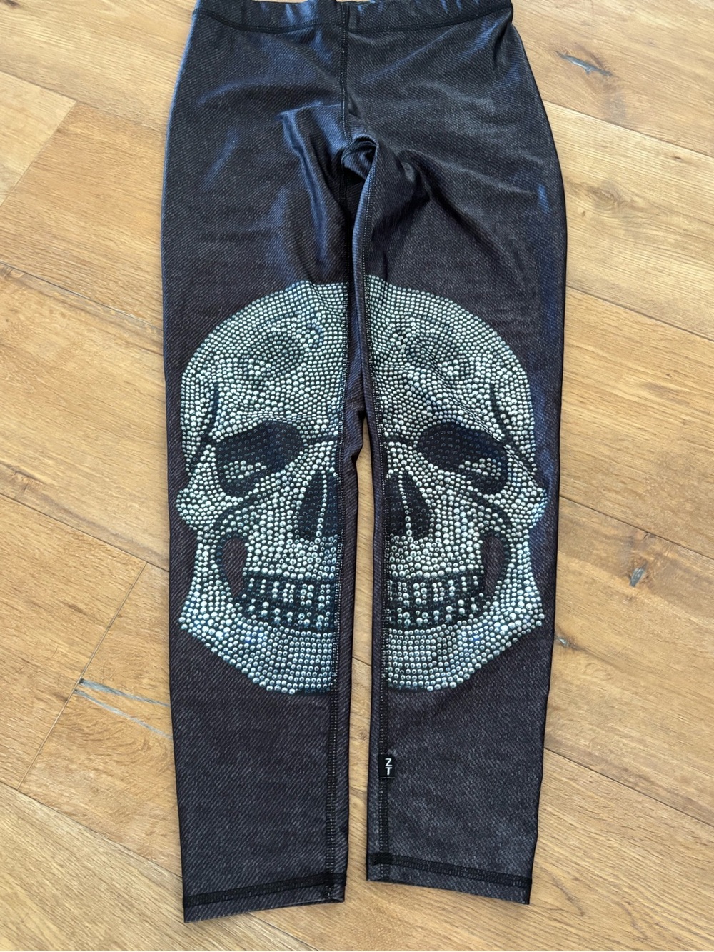 Zara Terez Black Leggings with Silver Skull